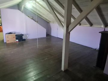 PH de 3 ambientes con altillo y patio con parrilla –En Venta