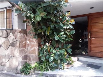2 Amb frente - Balcón c/ Vista Abierta - Excelente Ubicación