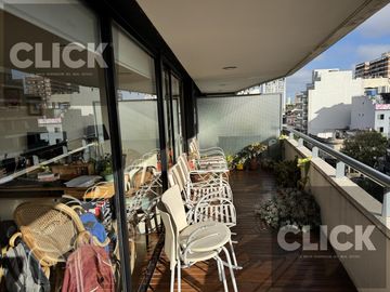 VENTA - 3 AMBIENTES C/BALCÓN -COCHERA-BAULERA-SUM-PILETA – APTO CRÉDITO – COLEGIALES
