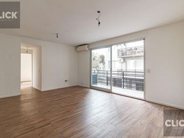 Departamento 2 ambientes en venta con espacio guardacoches, Tigre
