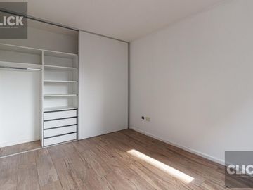 Departamento 2 ambientes en venta con espacio guardacoches, Tigre