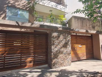 Hermoso Departamento de 2 Ambientes en Dúplex con Cochera- En Venta