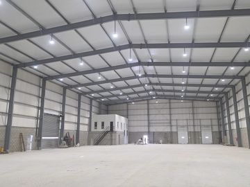 Nave Industrial en Alquiler 2000 m2 Berazategui a estrenar
