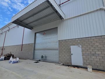 Nave Industrial en Alquiler 2000 m2 Berazategui a estrenar