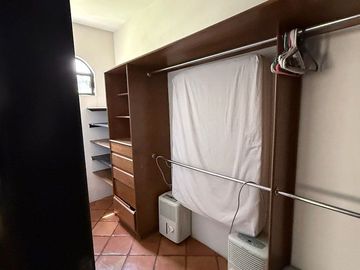 CASA EN VENTA ZONA CARRETERA NACIONAL (CAMPESTRE BUGAMBILIAS)