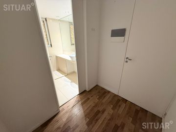 Departamento en alquiler en Quartier Madero con cochera