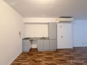 Departamento en alquiler en Quartier Madero con cochera