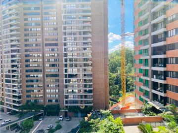 APARTAMENTO PARA LA RENTA EN EL POBLADO SECTOR ALTOS DEL POBLADO