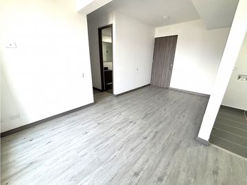 ARRIENDO APARTAMENTO PARA ESTRENAR EN POBLADO - PALMAS