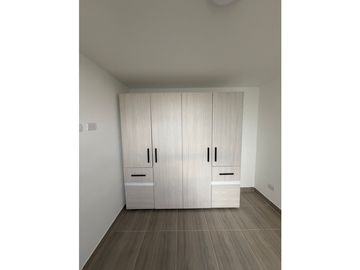 ARRIENDA APARTAMENTO EN LOS ALCAZARES