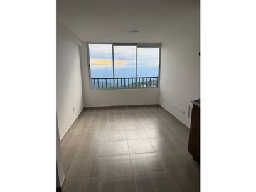 ARRIENDA APARTAMENTO EN LOS ALCAZARES