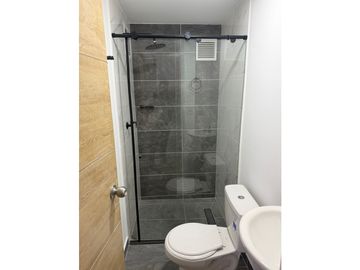 ARRIENDA APARTAMENTO EN LOS ALCAZARES