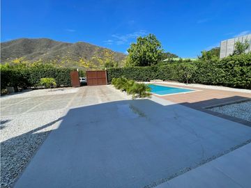 Venta de casa campestre de lujo en Bahía Concha