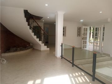 Casa en Renta en Sabaneta, sector San José parte baja