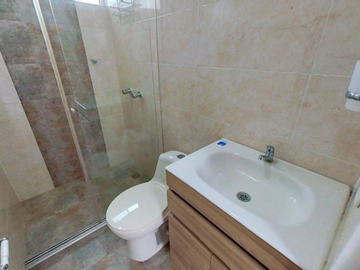 Se vende apartamento remodelado en Hacienda Kachipay
