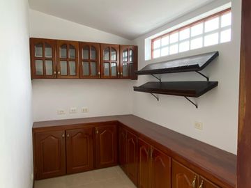 Casa Comercial Renta Pinares Pereira