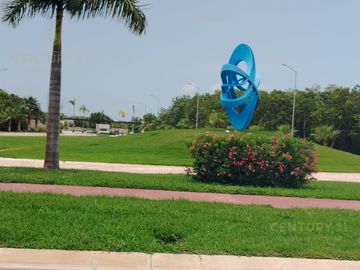 VENTA DE DOS TERRENOS JUNTOS EN LAUSANA RESIDENCIAL EN CANCÚN C4149