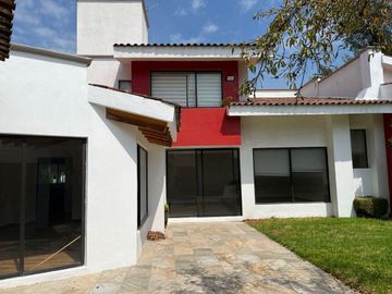 Venta de Casa en Lomas de Valle Escondido, Atizapán