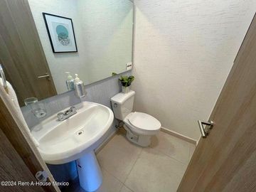 Desarrollo Exclusivo en Zákia | Casa de 3 Recámaras RAH4746