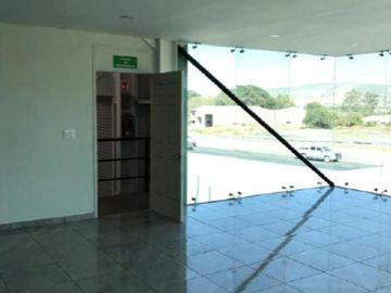 BODEGA EN RENTA EN CELAYA
