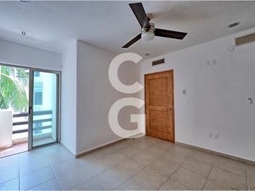 Departamento en Renta en Cancún en Residencial Mediterraneé con Terraza y 3 Recámaras