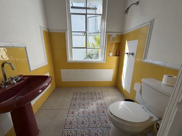 CASA DE ÉPOCA EN VENTA  EN LA ROMA NORTE!!