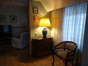 Casa en venta, seis ambientes en Lujan Centro.