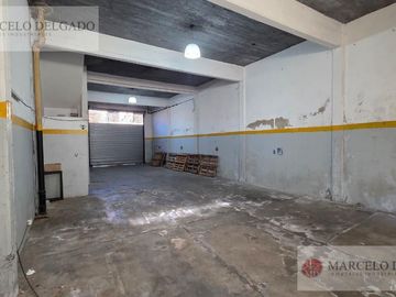 Deposito - galpón  de 250 m2  en Parque Patricios en Alquiler