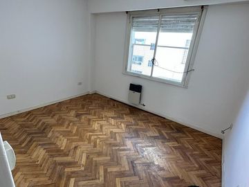 Departamento 51 Nº 664 entre 8 y 9 6to B