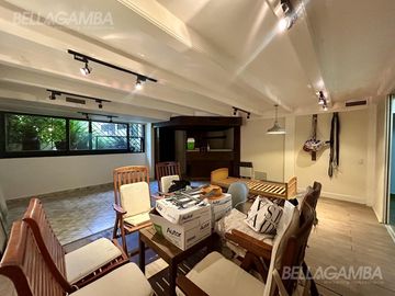 CASA VENTA VICENTE LÓPEZ 7 AMBIENTES PISCINA JARDIN COCHERA