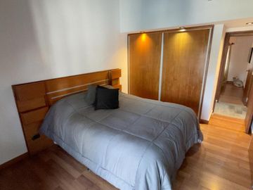 VENTA CASA 5 AMBIENTES EN VILLA ADELINA