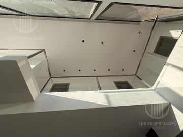 Casa a estrenar en Canning Chico