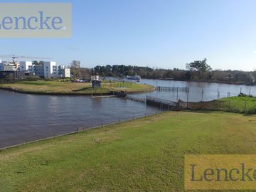 Excepcional lote en venta en Albanueva, ubicación privilegiada con las mejores vistas