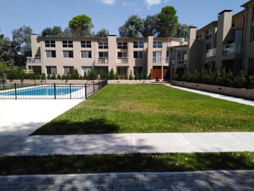 Departamento 1 ambiente Aguaribay