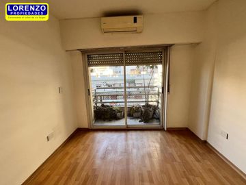 Monoambiente dividido tipo 2 ambientes | 33 m² | Balcón | Pileta | Laundry | Villa Urquiza