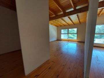 VENTA CON RENTA - Condominio Aguaribay