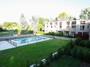 VENTA CON RENTA - Condominio Aguaribay
