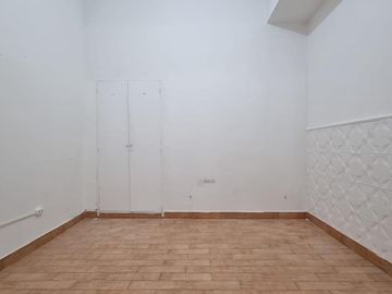 Departamento de 3 Ambientes con Patio | Apto Profesional | Excelente Ubicación