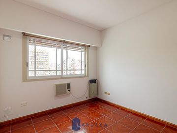 VENDIDO - DEPARTAMENTO - VENTA - CABALLITO - 2 AMB - BALCON - LAVADERO