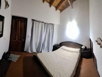 Departamento 3 AMB con Cochera- en Villa Gesell-ESCUCHO OFERTA