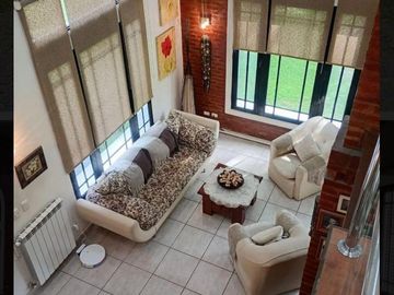 Casa 4 ambientes en Venta en Francisco Alvarez