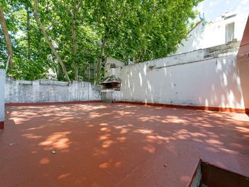 Casa al frente