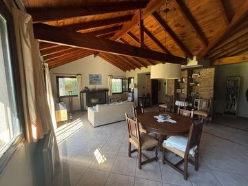 Casa a la venta en zona Highland park, Pilar