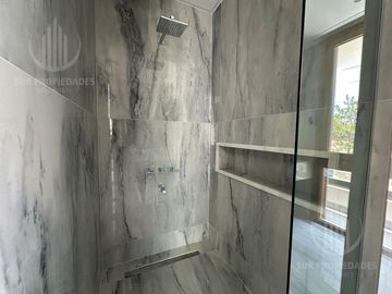 Casa a estrenar excelente ubicación dentro del Barrio