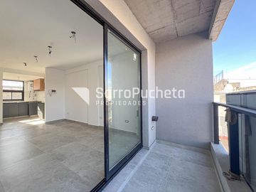 Venta departamento 2 ambientes con balcón en Moron
