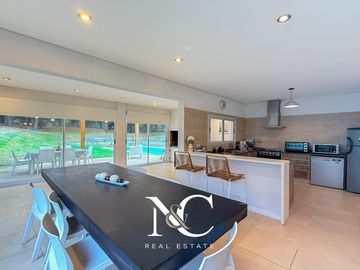 Casa en venta en Costa Esmeralda - Con GAS NATURAL
