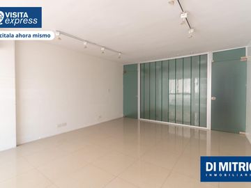 Oficina en Recoleta PERMUTA O FINANCIACION - Opción Cochera