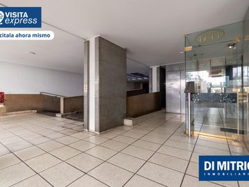 Oficina en Recoleta PERMUTA O FINANCIACION - Opción Cochera