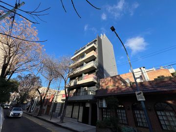 Departamento en ubicación estratégica entre Flores y Caballito - Financiación