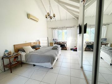 Casa Ayres de Pilar